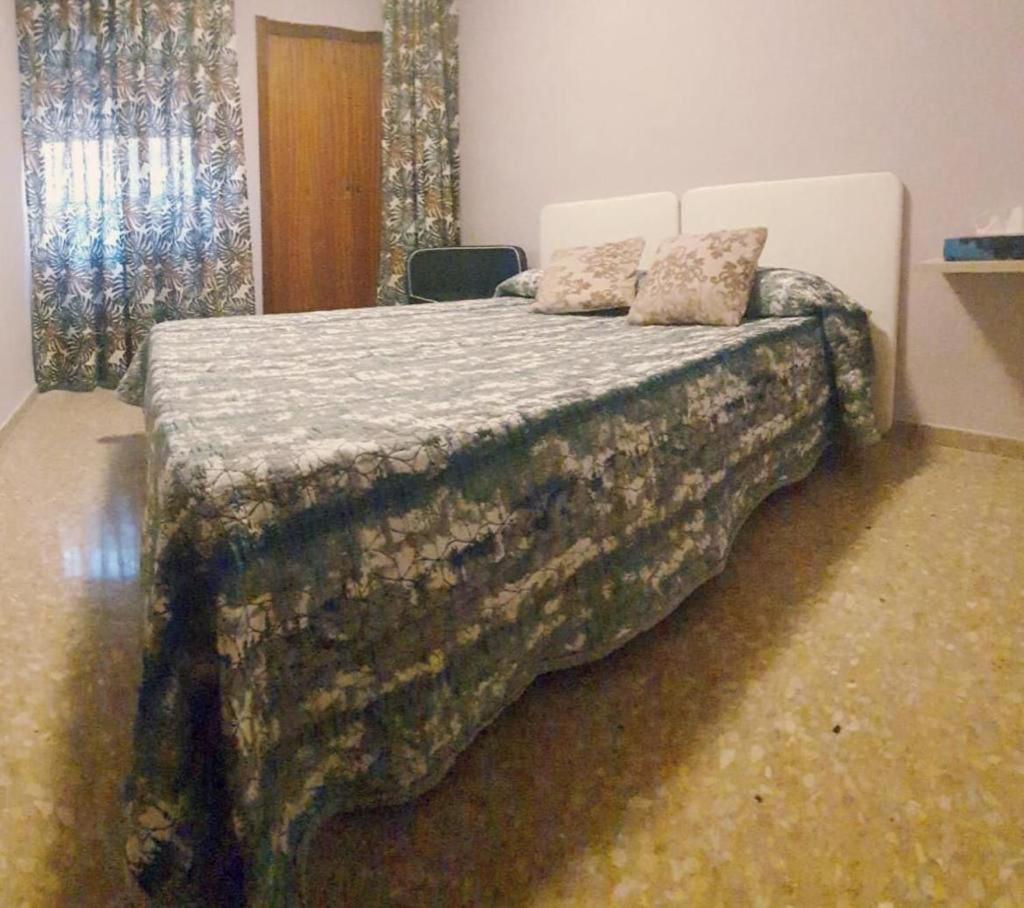 Rmn Tourist Home 3H บาเลนเซีย ภายนอก รูปภาพ